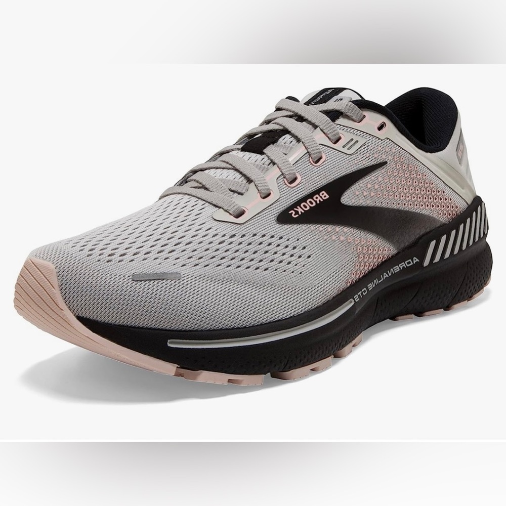 Brooks Adrenaline GTS 22 running shoe